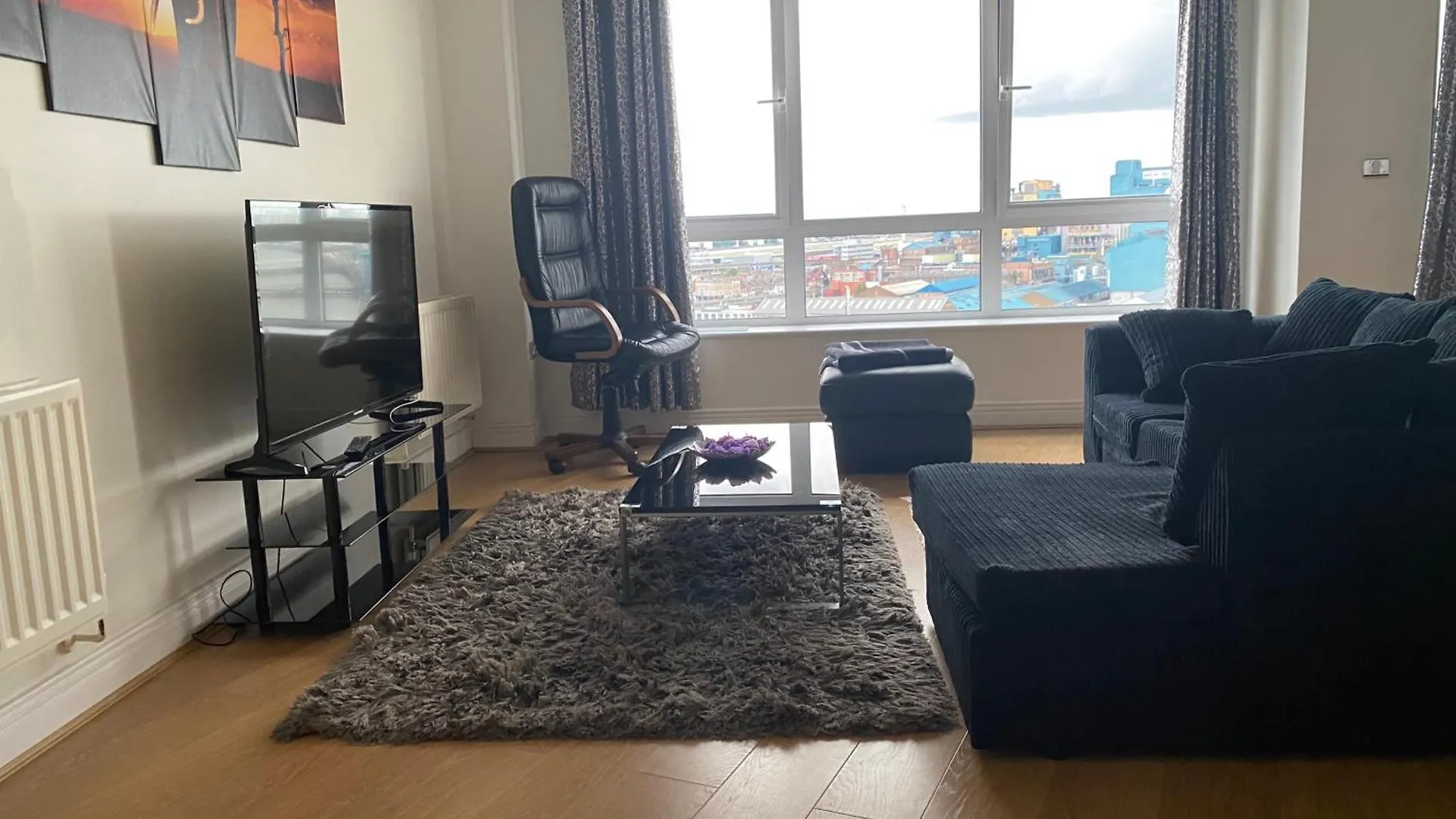 شقة London Riverside Apartment-2 Bed-Freep-Balcony