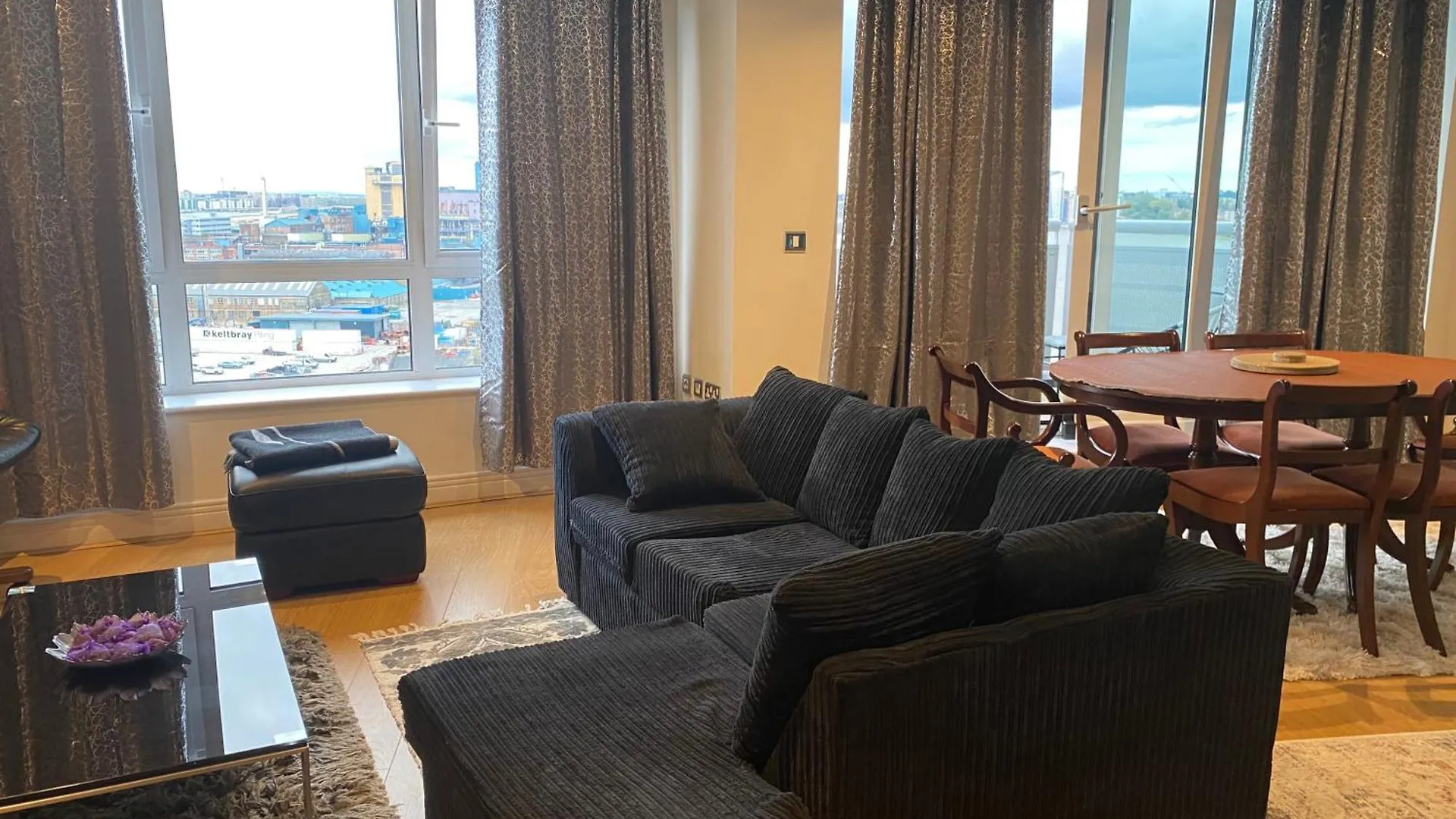 Appartement London Riverside Apartment-2 Bed-Freep-Balcony