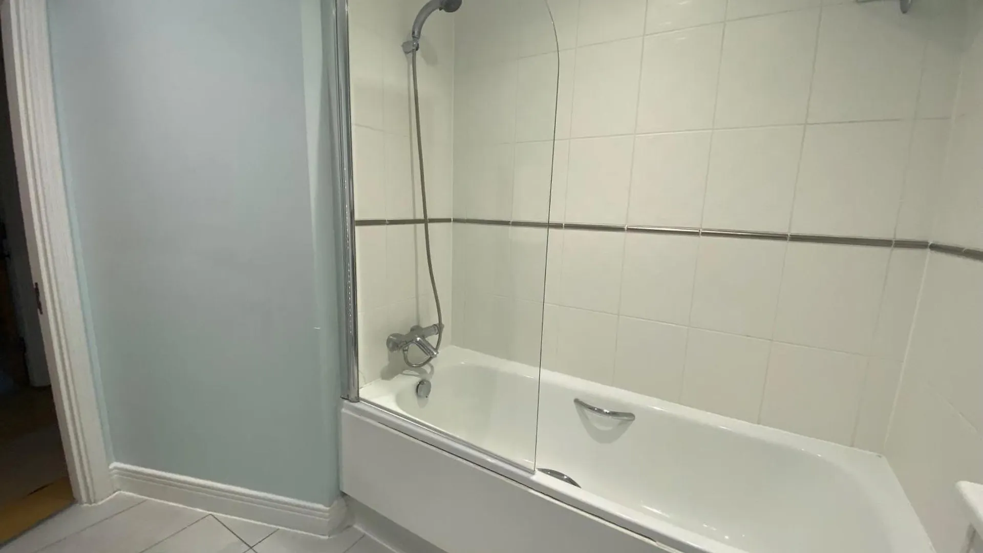 Appartement London Riverside Apartment-2 Bed-Freep-Balcony